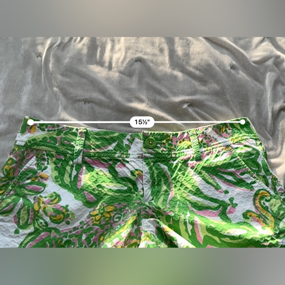 Lilly Pulitzer Green Floral Print Bermuda Shorts - Picture 5 of 8